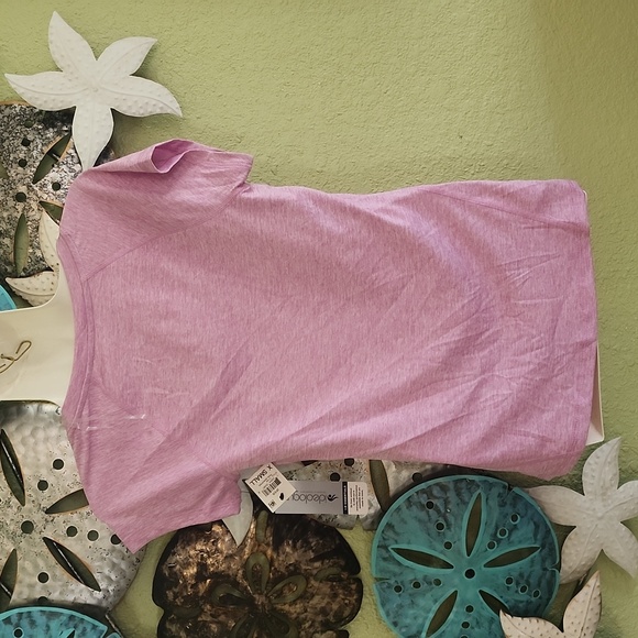 New Vneck tshirt - Picture 5 of 8